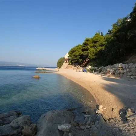 In With Sea View, Terrace, Air Conditioning, Wi-fi Apartment