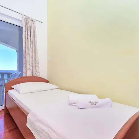 In With Sea View, Terrace, Air Conditioning, Wi-fi Appartamento Pisak
