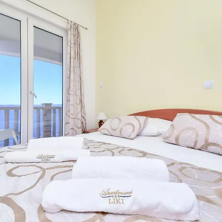 In With Sea View, Terrace, Air Conditioning, Wi-fi * Pisak