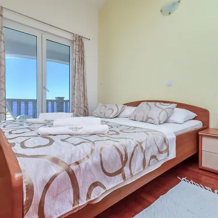 In With Sea View, Terrace, Air Conditioning, Wi-fi Appartamento *